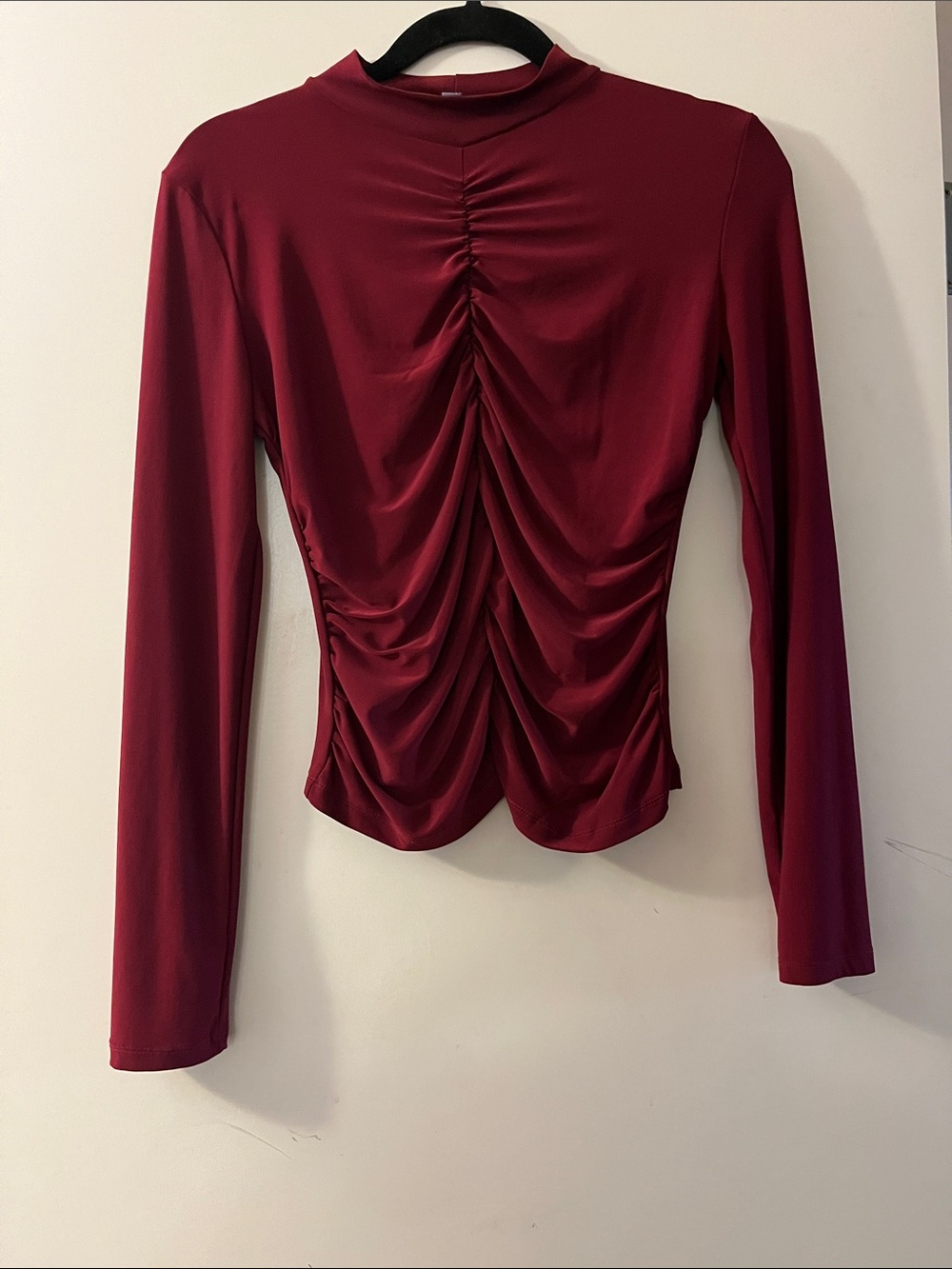 Long-Sleeve Ruched Mock Neck Top in Burgundy